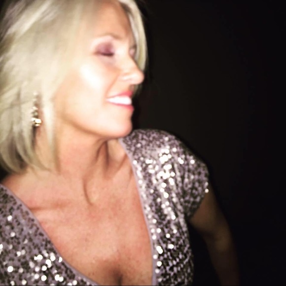 Meet your Posher, Laurel - Picture 1 of 1